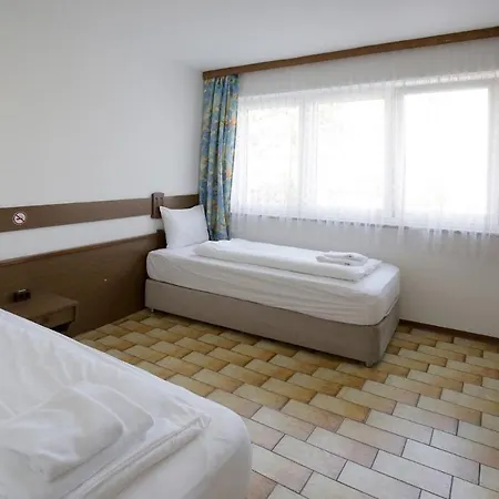 F Arbeiterquartiere Locanda